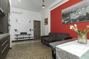 ROSA HOMES - THE RED