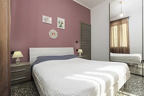 ROSA HOMES - THE RED