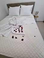 The Garden House in Paradisi