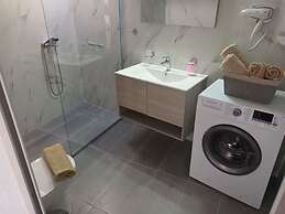 The Sun House in Paradisi