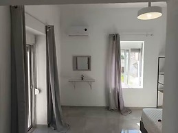 The Sun House in Paradisi