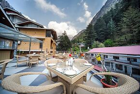 Abhilashi Inn Kasol