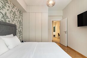 The Beehive Apartments