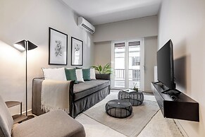 The Beehive Apartments