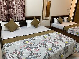 Hotel Banshi wala