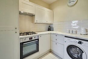 Host Stay 3 Metropole Towers