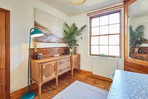 Host Stay Gray Street