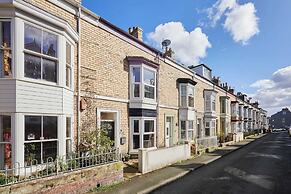 Host Stay Gray Street