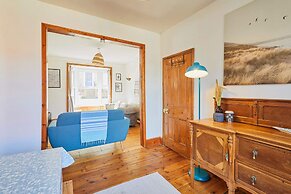 Host Stay Gray Street