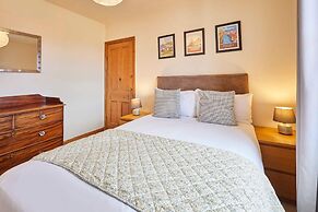 Host Stay Gray Street