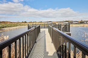 Host Stay Transporter Lodge