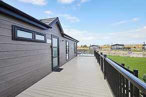 Host Stay Captain Cook Lodge