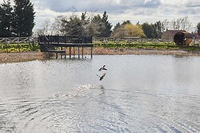 Host Stay Captain Cook Lodge