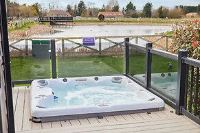 Host Stay Captain Cook Lodge