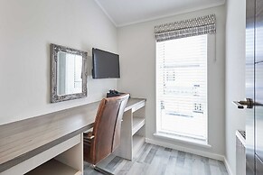 Host Stay Captain Cook Lodge