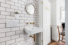 Central Georgian Townhouse With Free Parking