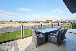 Host Stay Endeavour Lodge