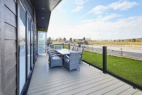 Host Stay Brian Clough Lodge