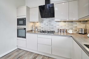 Host Stay Brian Clough Lodge