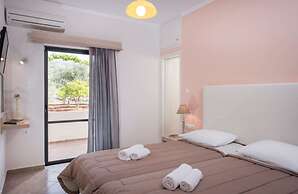 Mear Family Escape - Summer Cretan Getaway