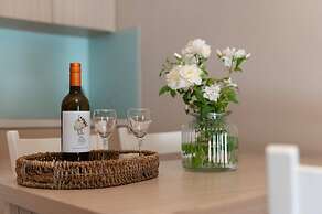 Mear Family Escape - Summer Cretan Getaway