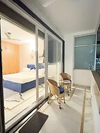 Luxury 2 Bedroom's Apartment