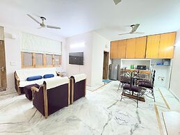 Luxury 2 Bedroom's Apartment