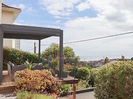15 Summerland Avenue