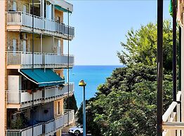 Large Apartment for 6 People on the Seaside