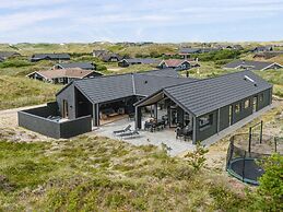 5 Star Holiday Home in Ringkobing