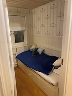 Charming Tynningö House With Sauna & BBQ