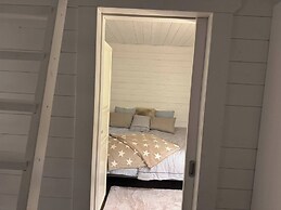 Charming Tynningö House With Sauna & BBQ
