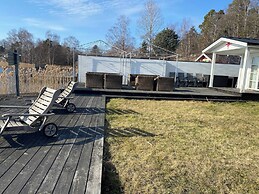 Charming Tynningö House With Sauna & BBQ