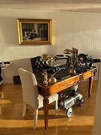 Charming Tynningö House With Sauna & BBQ