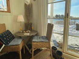 Charming Tynningö House With Sauna & BBQ