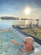 Charming Tynningö House With Sauna & BBQ