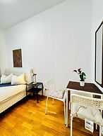 Comfy 4BR 10 Min Transport to Stadthalle