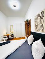 Comfy 4BR 10 Min Transport to Stadthalle
