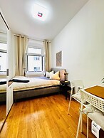 Comfy 4BR 10 Min Transport to Stadthalle