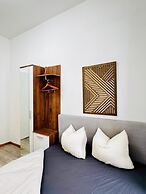 Comfy 4BR 10 Min Transport to Stadthalle