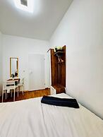 Comfy 4BR 10 Min Transport to Stadthalle