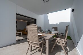 Chalet in Maspalomas With Heated Pool