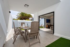 Chalet in Maspalomas With Heated Pool