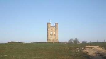 Hand Built log Cabin at Avonvale Holiday Lodges