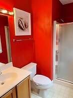 King Charles Avenue 404 #6