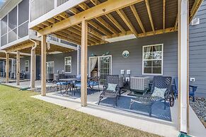 Catalina Circle 21520