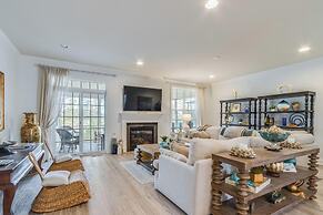 Catalina Circle 21520