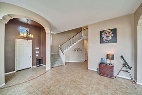 Spacious Golf Course Retreat - w/ Modern Kitchen