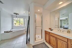 Spacious Golf Course Retreat - w/ Modern Kitchen