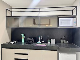 Hyde Park Lofts - by Living